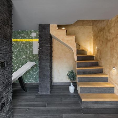 Villa Vesna With Sauna, Hot Tub Potpican Luaran gambar