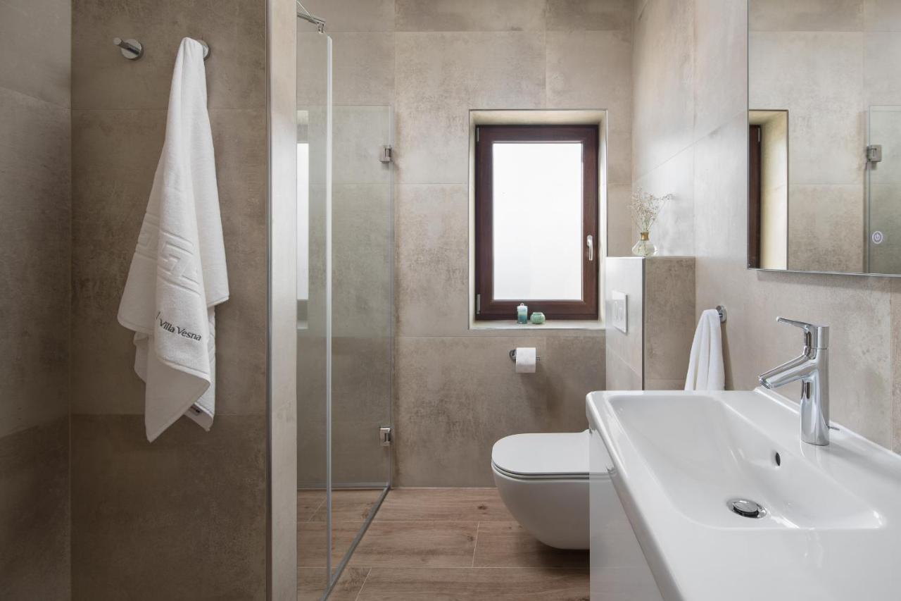 Villa Vesna With Sauna, Hot Tub Potpican Luaran gambar